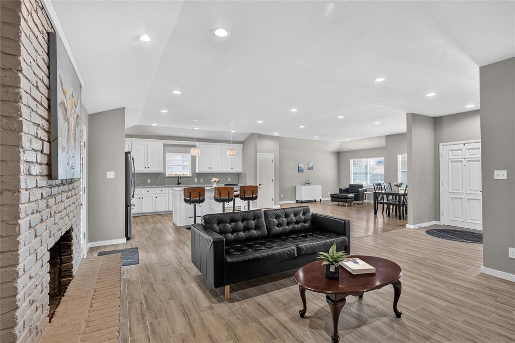 1501 Wysong Drive