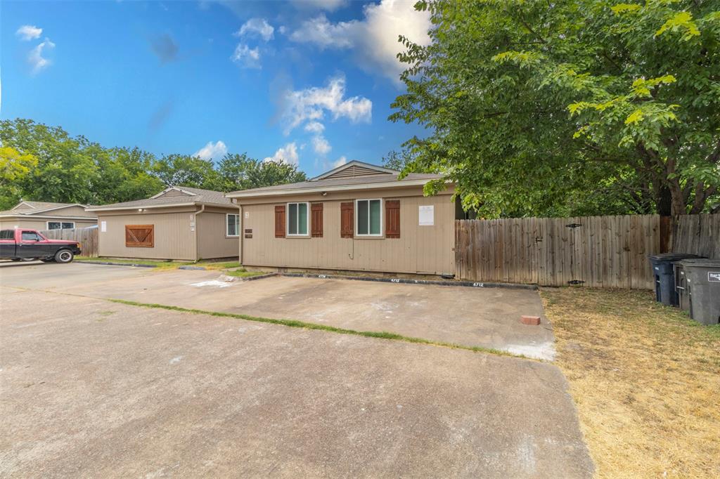 Arlington Heights West - Residential Lease