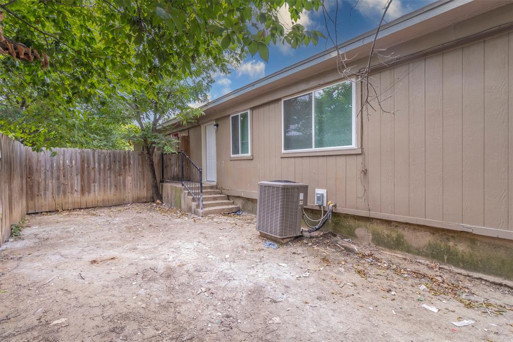 Arlington Heights West - Residential Lease