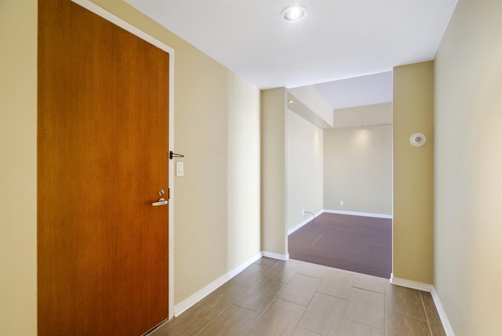 3030 Mckinney Avenue 2204