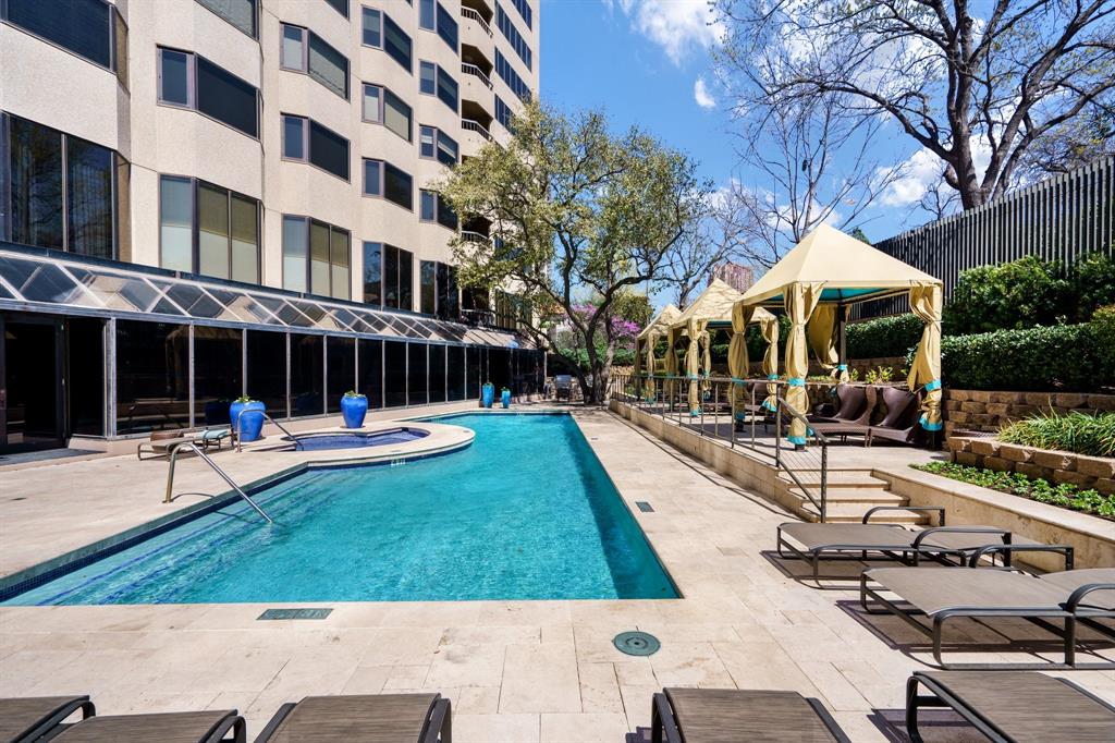 3030 Mckinney Avenue 2204
