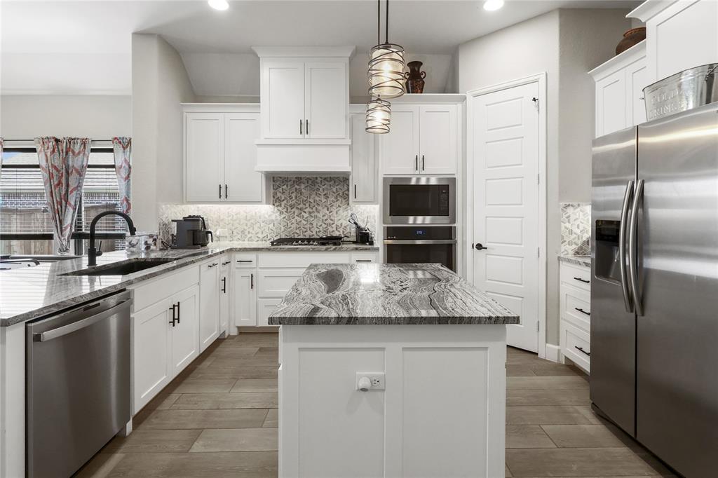 9412 Blue Stem Lane