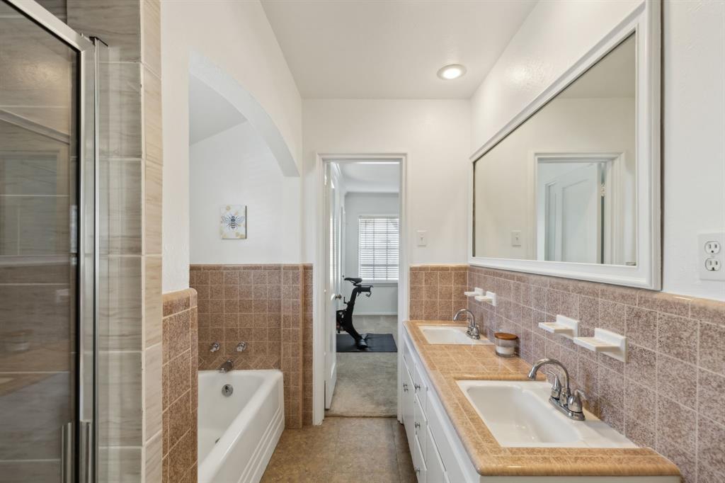 PRESTON PLACE 3 - Residential