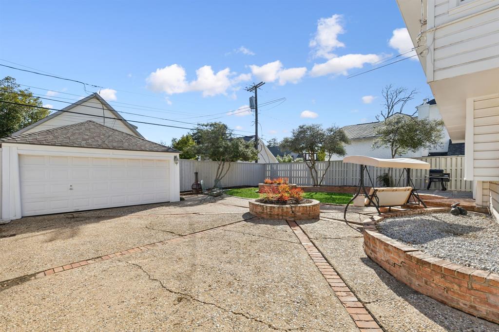 PRESTON PLACE 3 - Residential