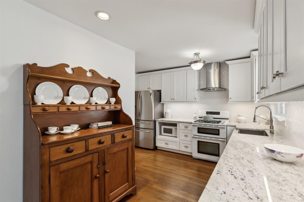 PRESTON PLACE 3 - Residential