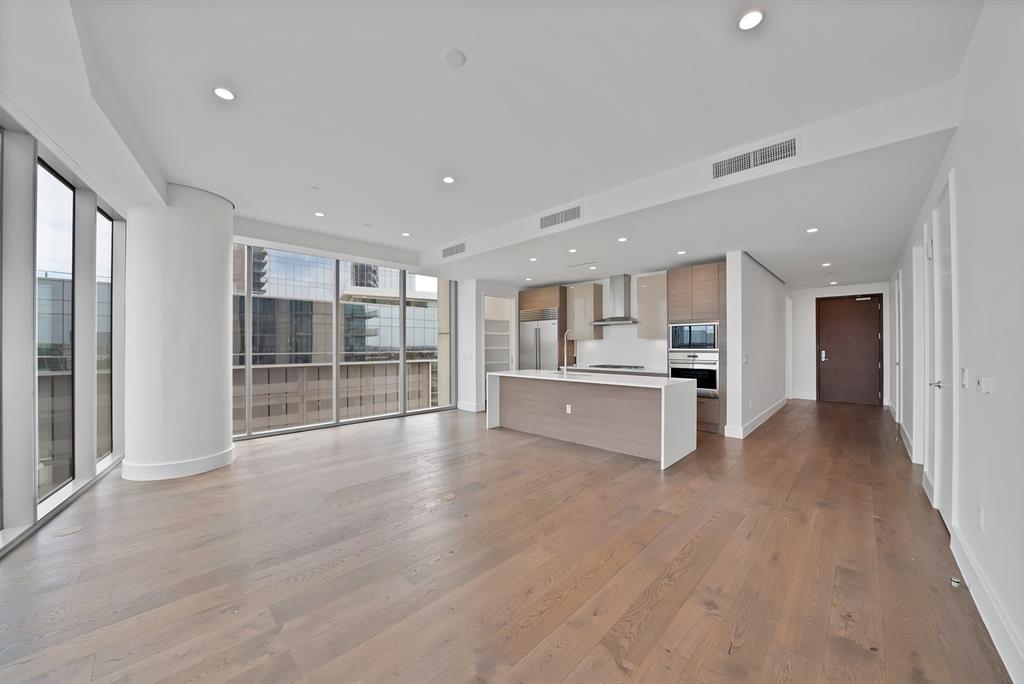 7901 Windrose Avenue 803