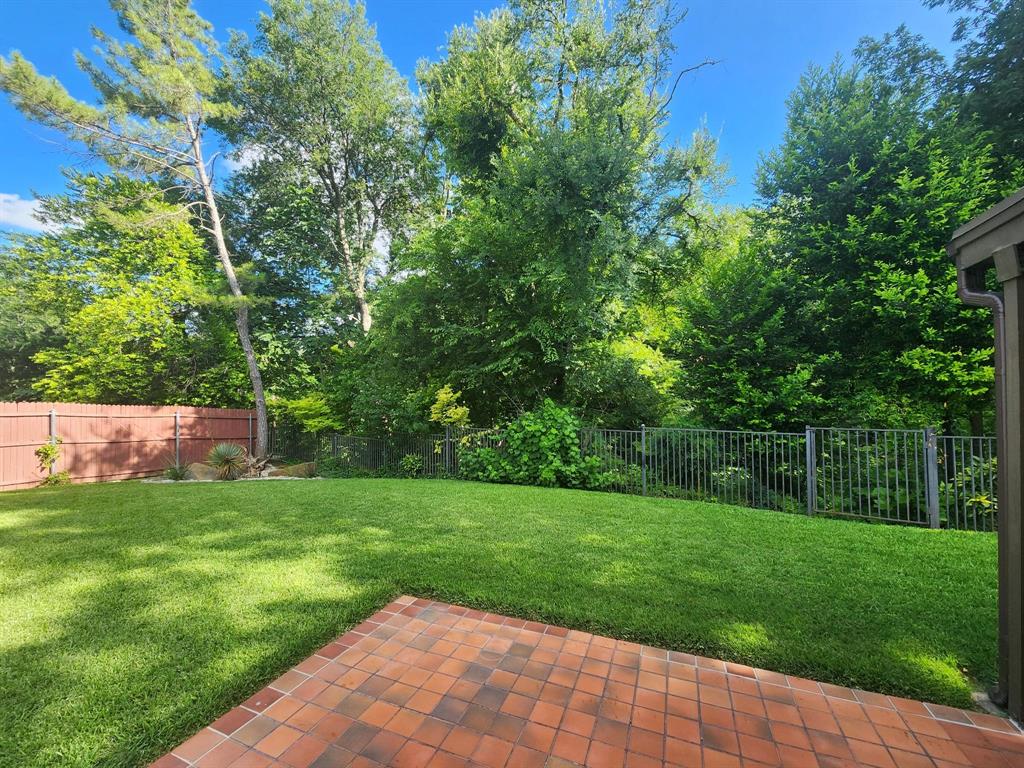 Ridglea Country Club Estate - Residential