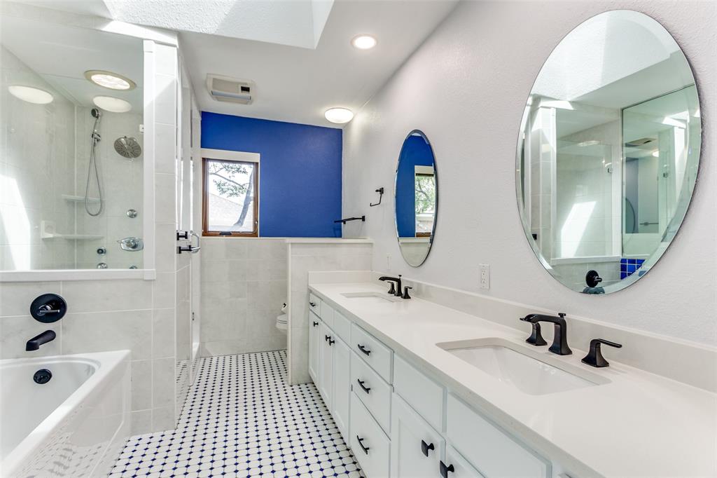 Ridglea Country Club Estate - Residential