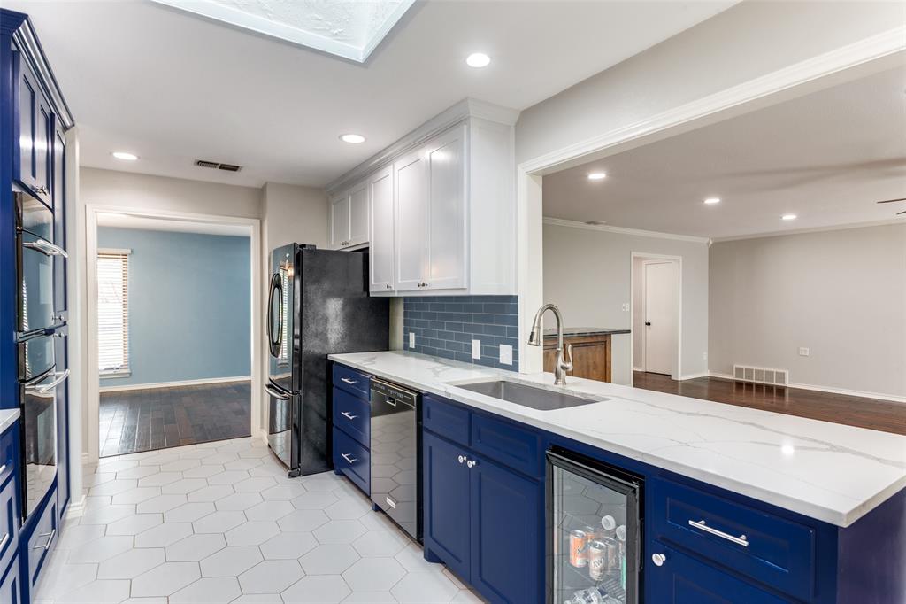 Ridglea Country Club Estate - Residential