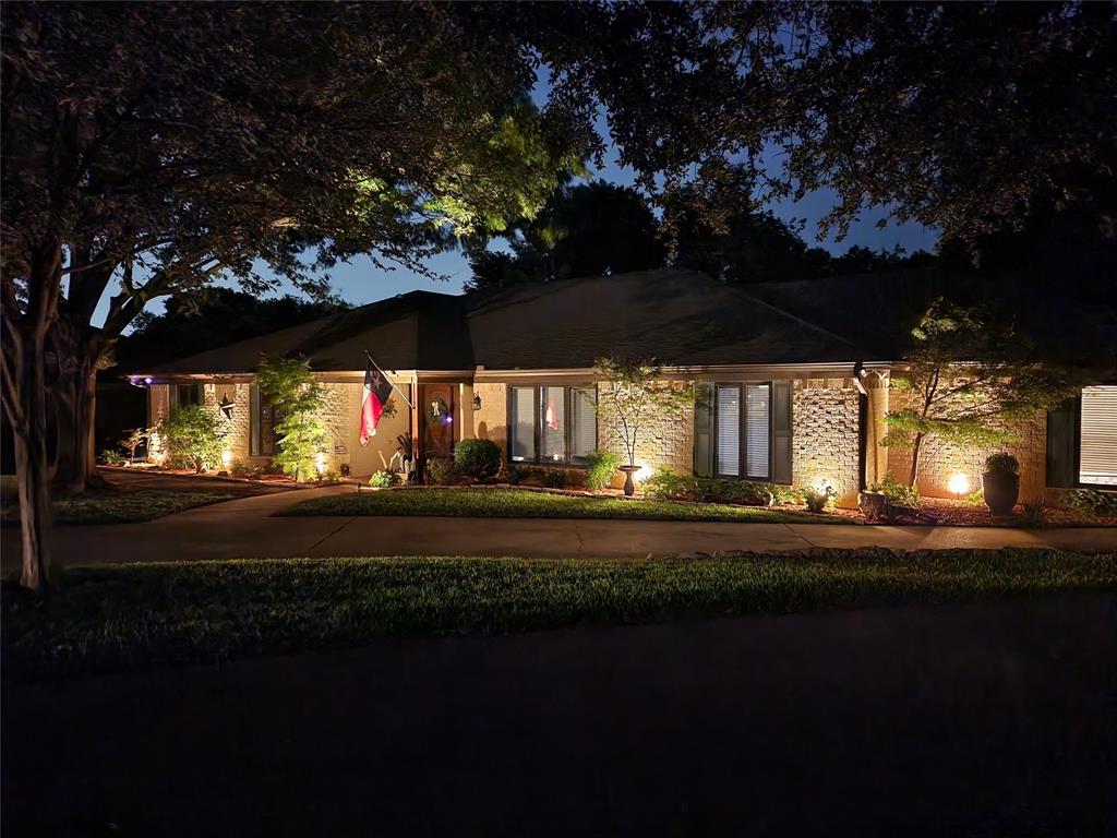 Ridglea Country Club Estate - Residential