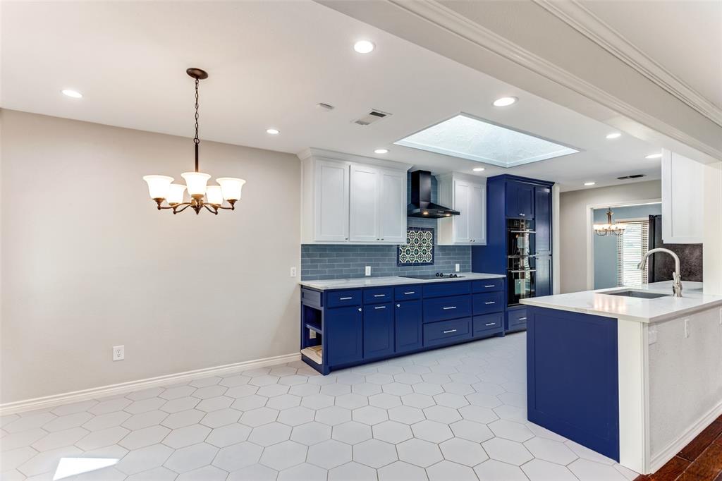 Ridglea Country Club Estate - Residential