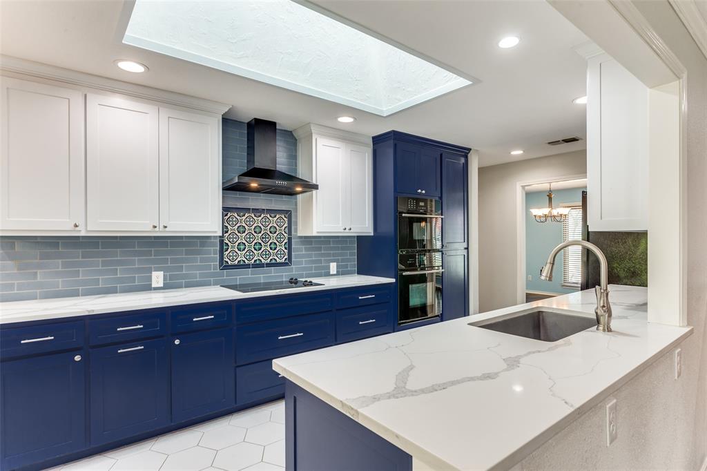 Ridglea Country Club Estate - Residential