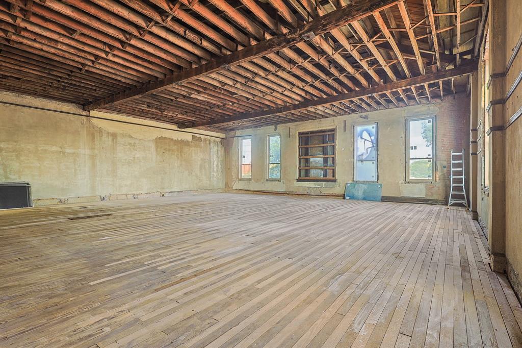 Hillsboro Ot - Residential