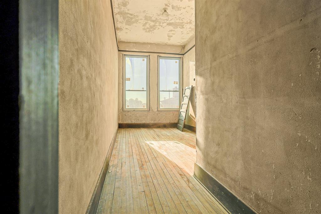 Hillsboro Ot - Residential