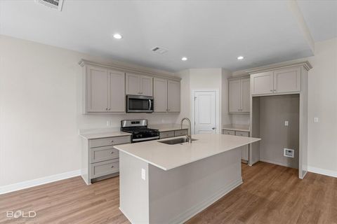 Tiny photo for 319 Mousse Ruelle, Shreveport, LA 71106 (MLS # 21101388)