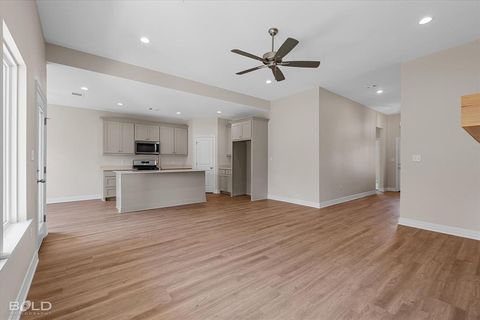 Tiny photo for 319 Mousse Ruelle, Shreveport, LA 71106 (MLS # 21101388)