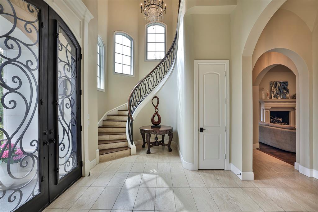 7001 Oakmont Terrace