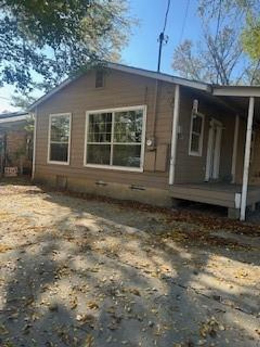 This home has tremendous potential, needs some TLC. Close to Downtown Dallas and Bishops Arts District. Eligible for Irving ISD including Kinkeade Early Childhood School. Property to be sold As Is. Investors welcomed. Cash or Conventional Financing only. Lot at 2703 Mike Street is for sale as well! Sale is subject to the approval of the Dallas County Probate Court. Buyer or Buyer's Agent to verify all information.