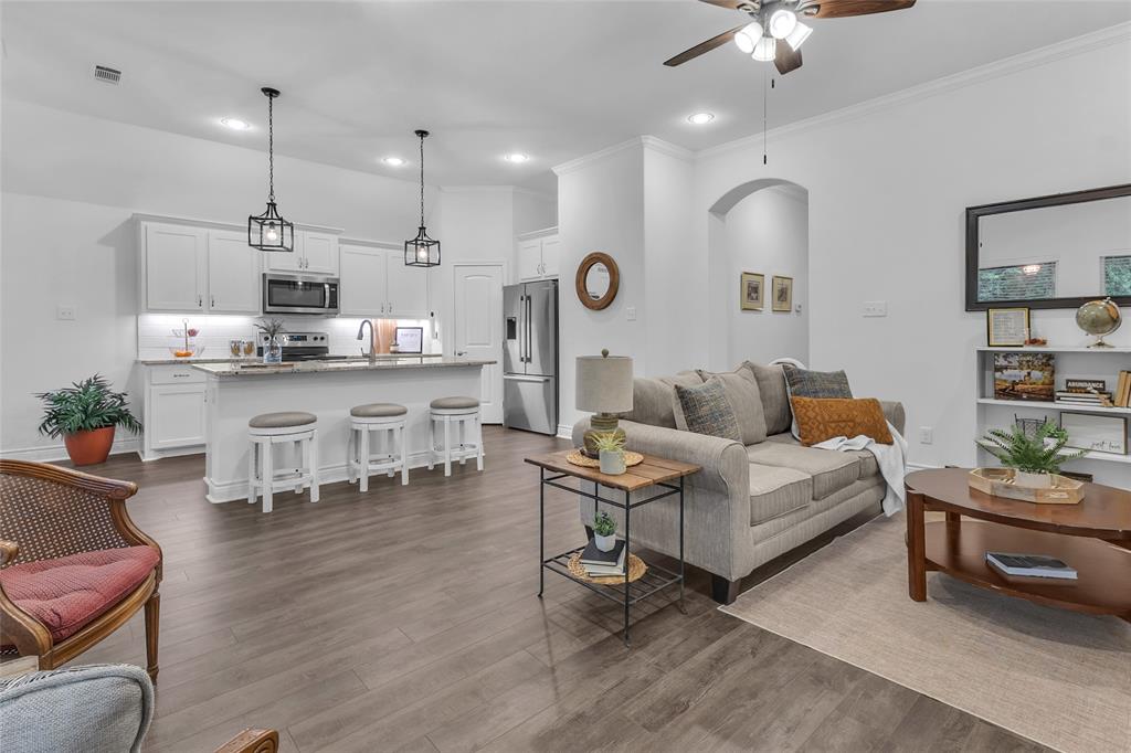 Ellis Place - Residential