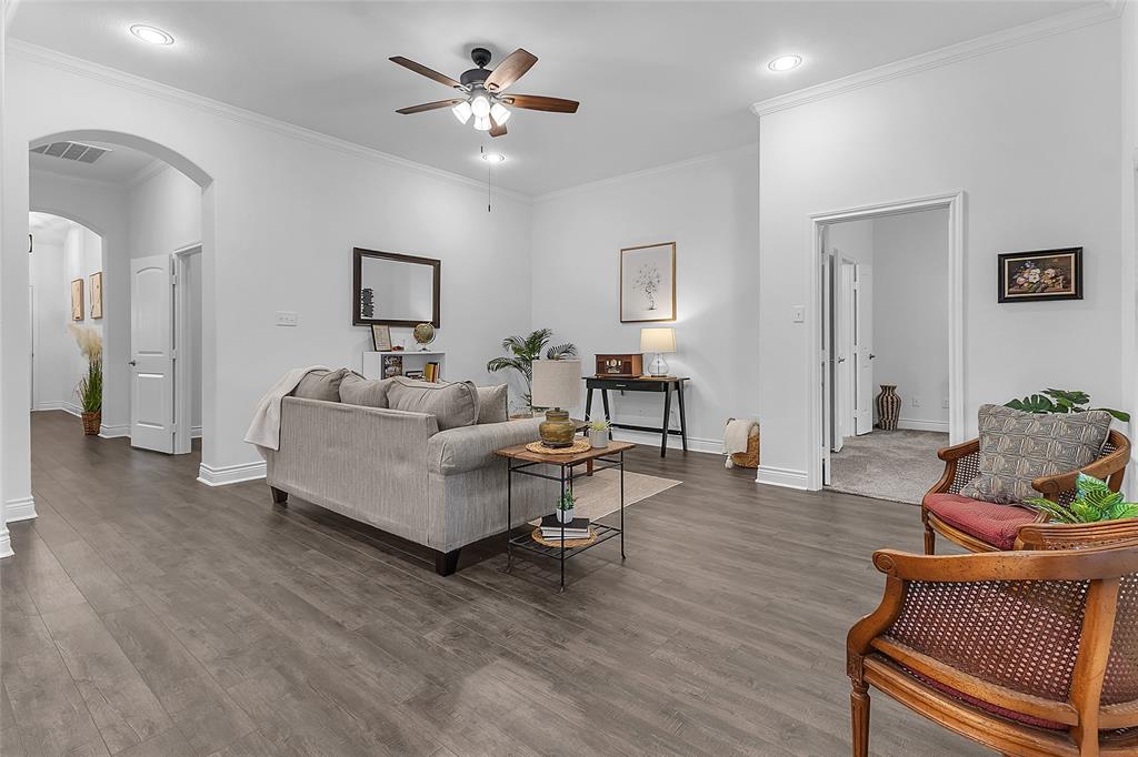 Ellis Place - Residential