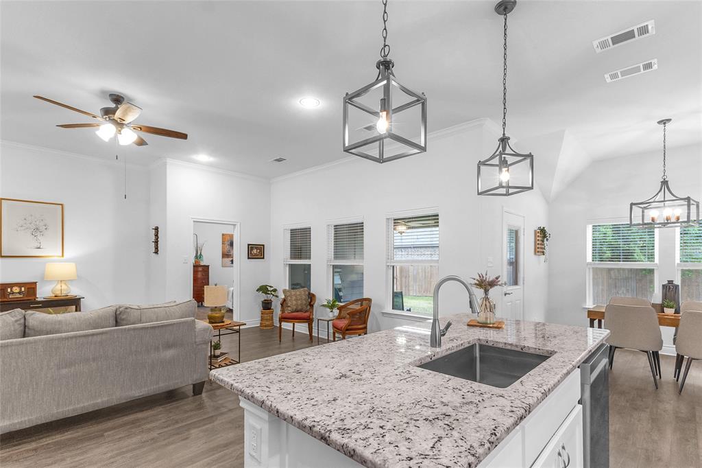 Ellis Place - Residential