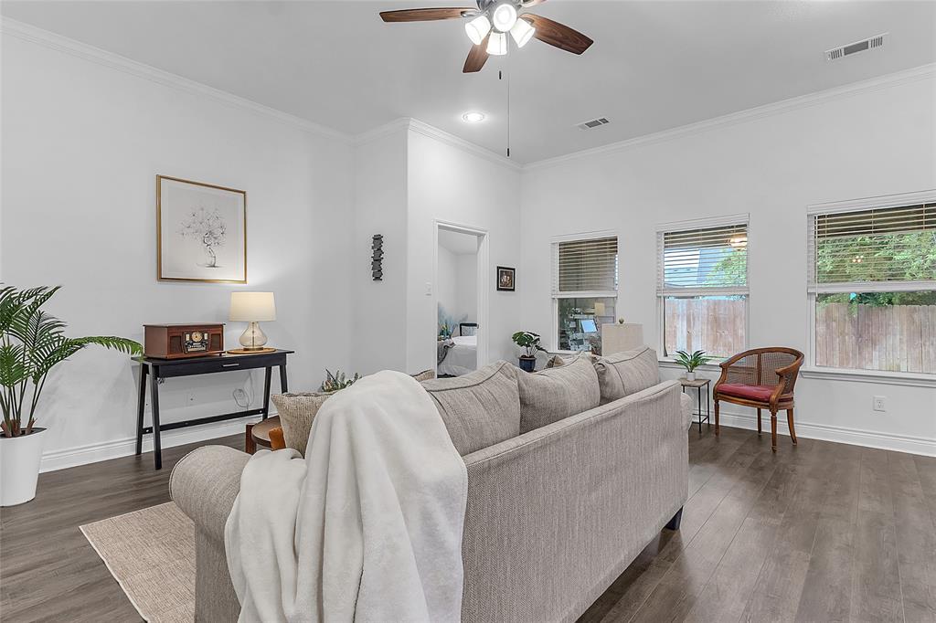 Ellis Place - Residential