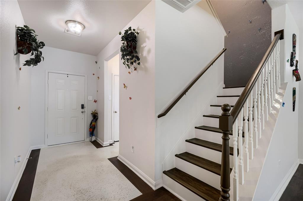 1200 Oak Creek Drive