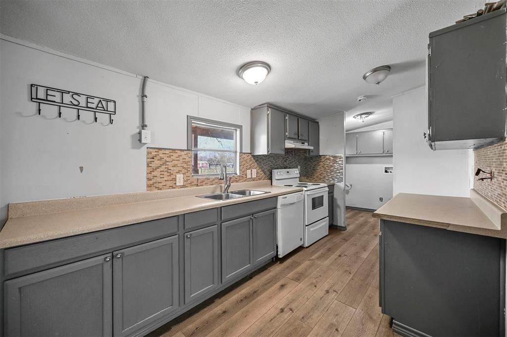 1320 Pete Drive