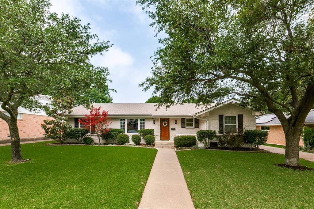 6935 Kingsbury Drive