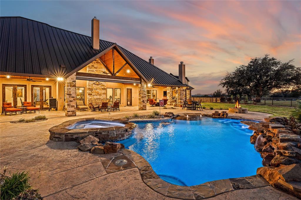 1704 Silverado Drive
