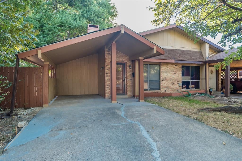 2604 Nina Circle