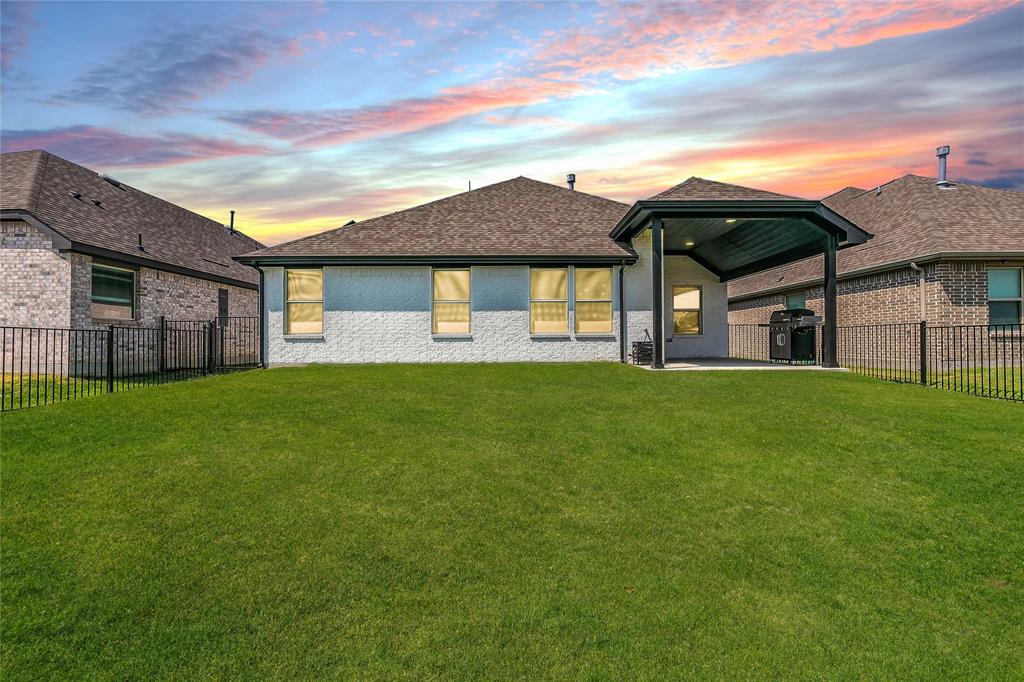 Heath Golf & Yacht Club - Residential