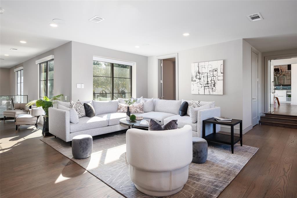 Roxbury Park Add - Residential