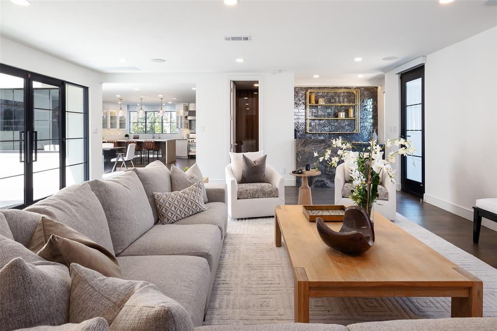 Roxbury Park Add - Residential