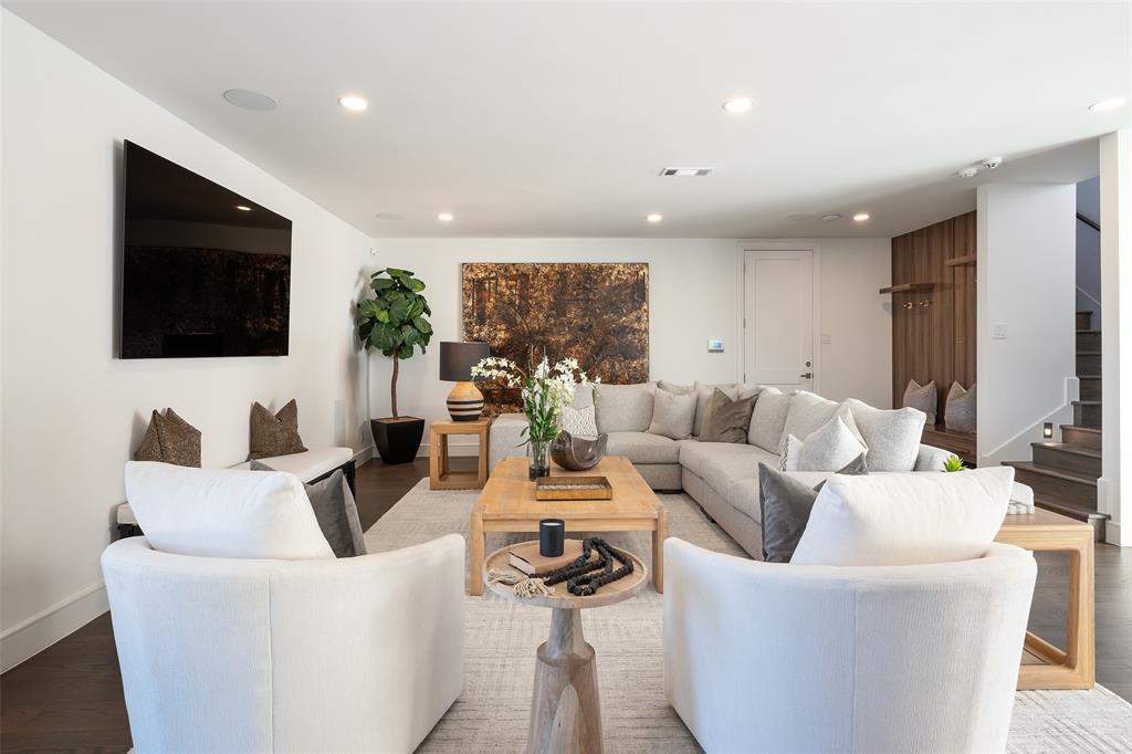 Roxbury Park Add - Residential