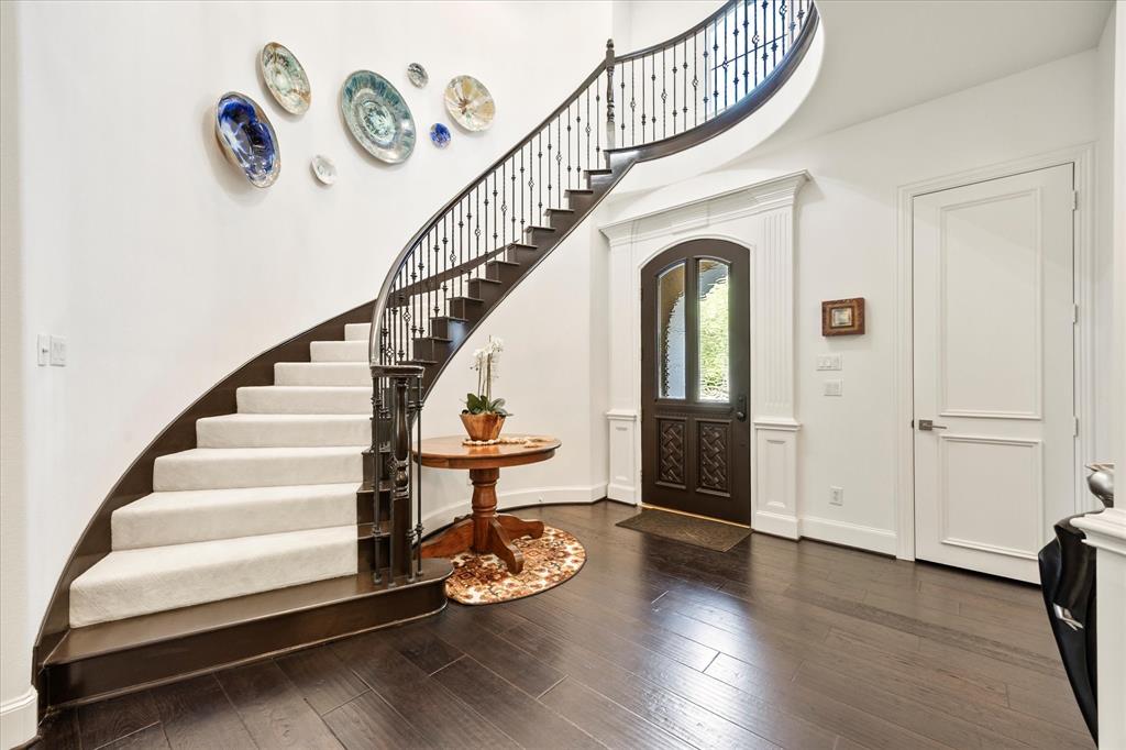 5012 Bridge Creek Drive