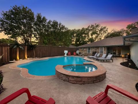 806 Westminster Drive Richardson TX 75081