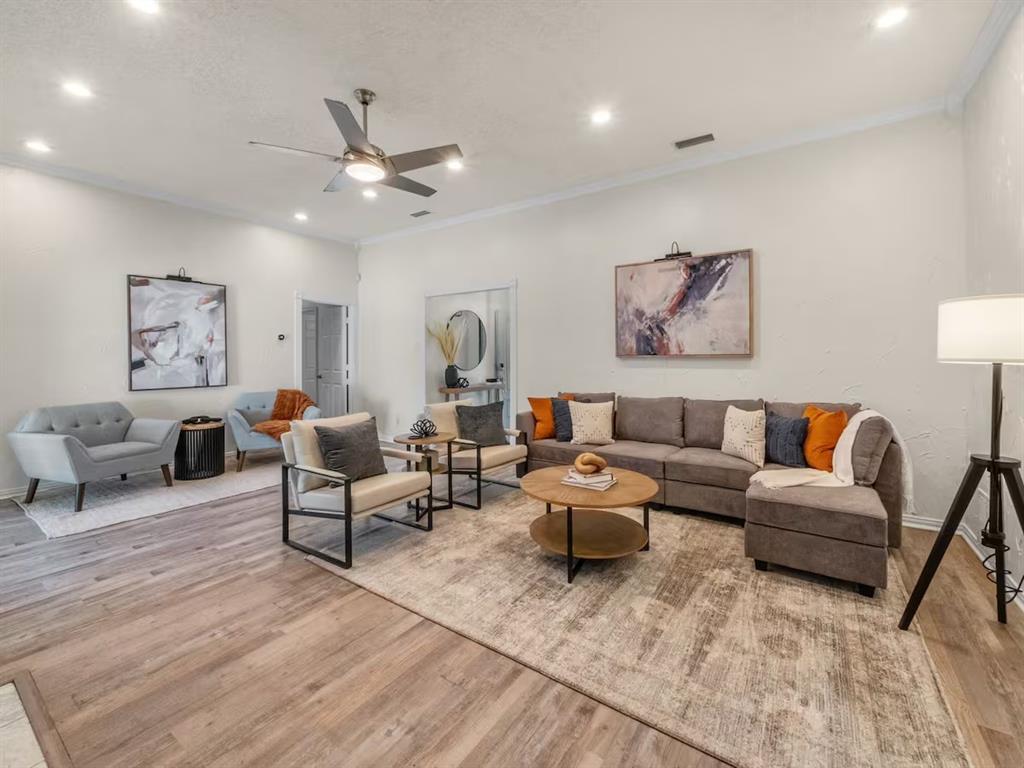 806 Westminster Drive