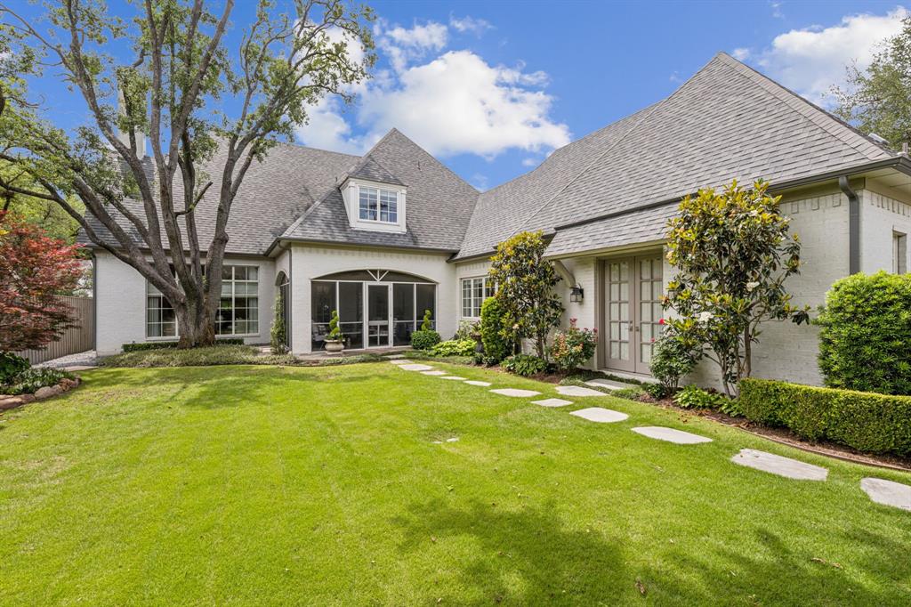 Crestmanor Estates - Residential