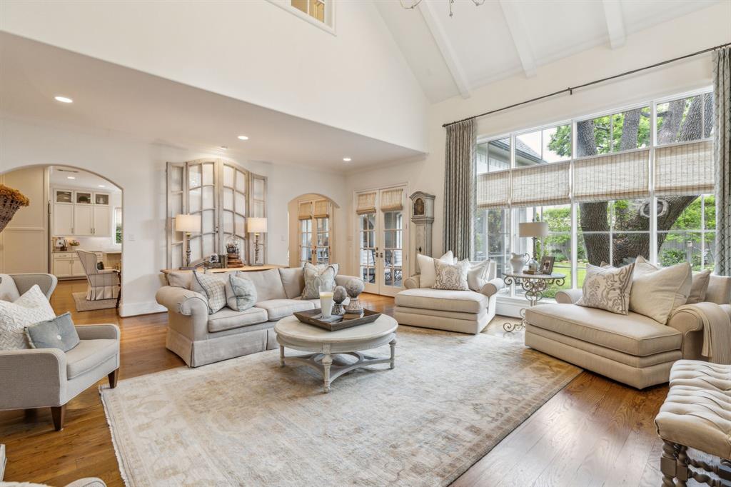 Crestmanor Estates - Residential