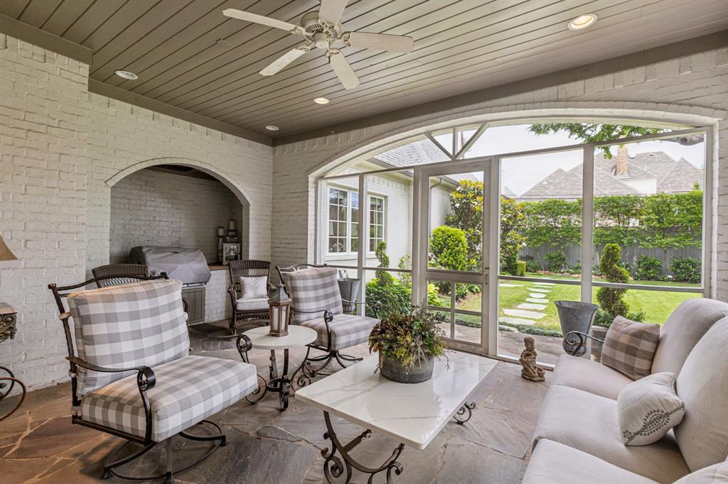 Crestmanor Estates - Residential