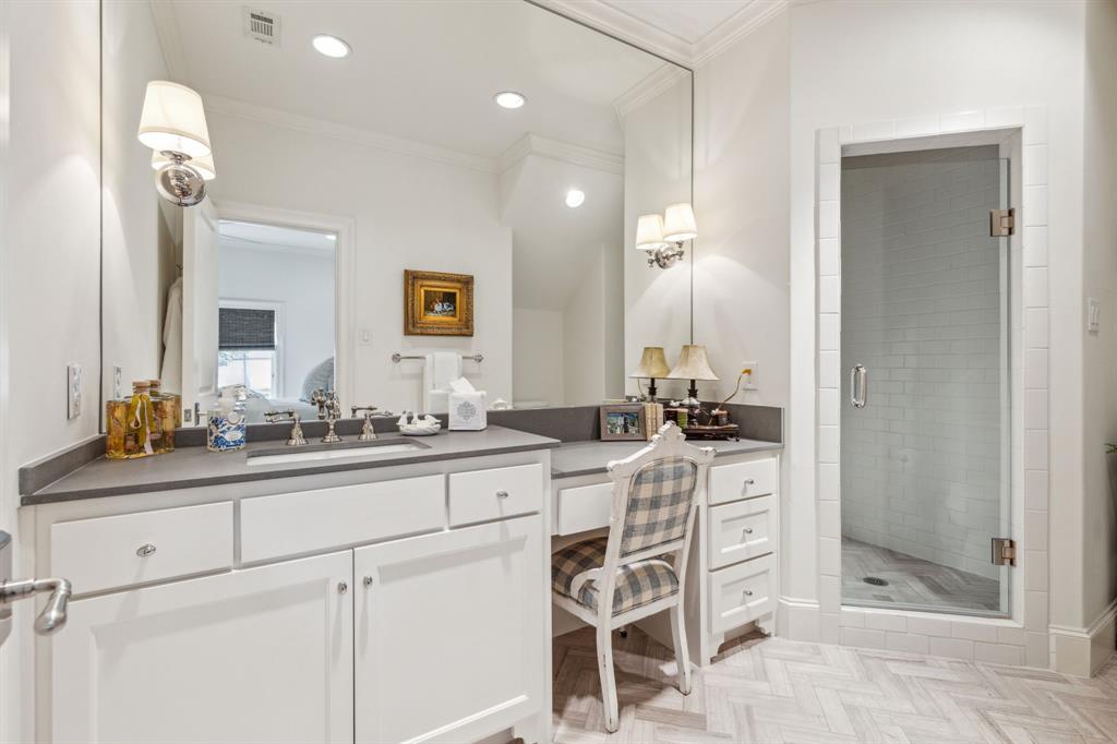 Crestmanor Estates - Residential