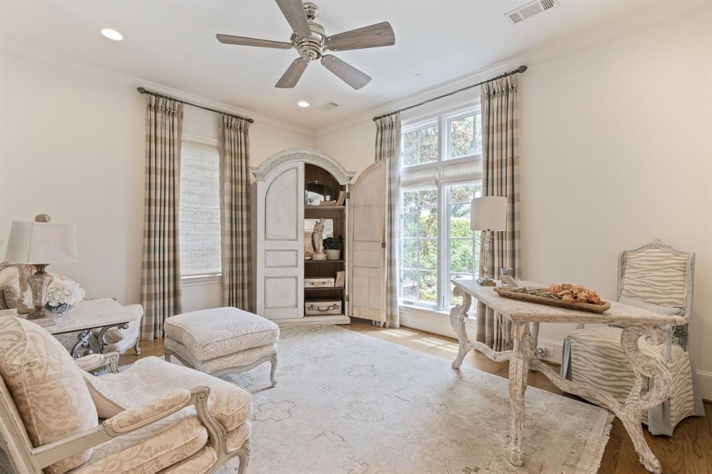 Crestmanor Estates - Residential