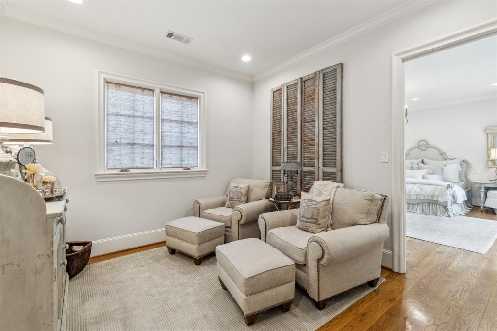 Crestmanor Estates - Residential