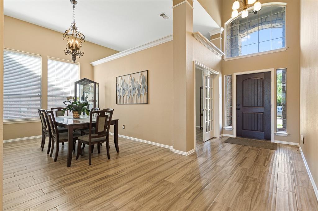 2499 Streamside Court