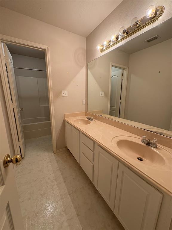 Creekside Village - Residential