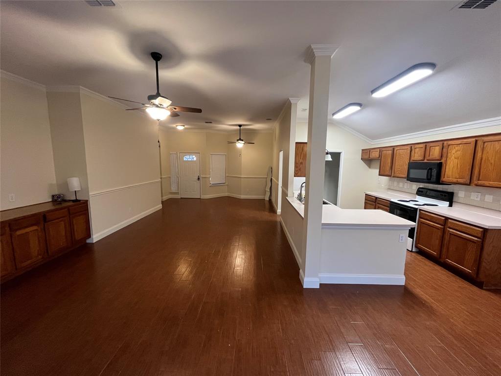 Highland Stationsaginaw - Residential Lease