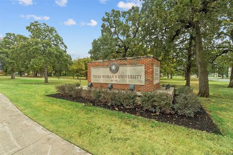 Tiny photo for 7520 Lavender Lane, Denton, TX 76259 (MLS # 21184887)