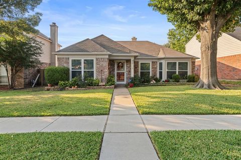 839 Sonora Lane Grand Prairie TX 75052