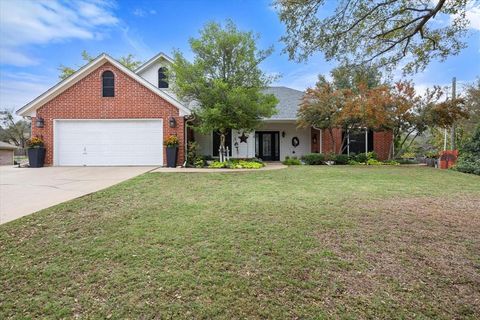 A home in Granbury